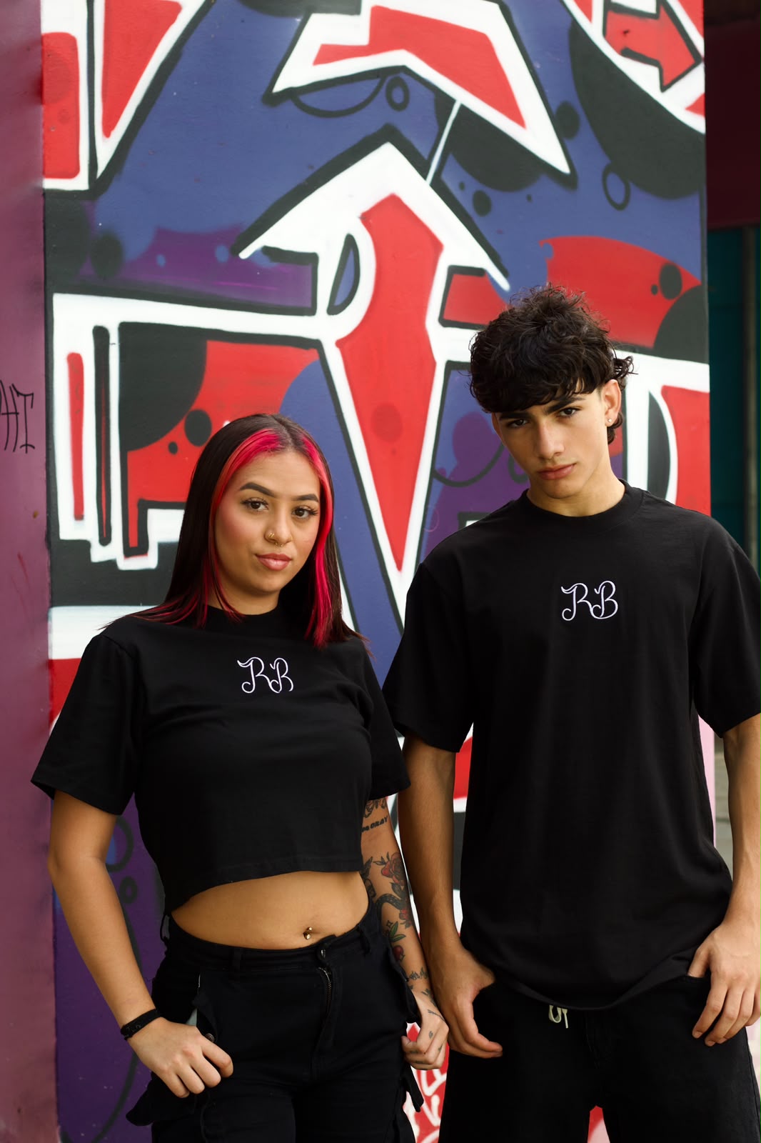 RB COLLECTIONS WOMEN'S BLACK-WHITE